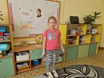 Читает стихотворение А.Барто  Ракушка