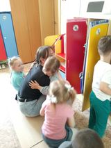 Обнимашки. Средняя группа Б