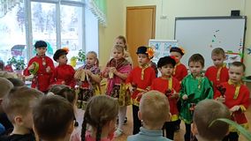 Исполнение колядок