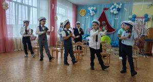 Оркестр ложкарей Яблочко