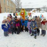 Совместное фото с масленицей